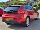 2019-volvo-v40-20td-d2-inscription-small-3