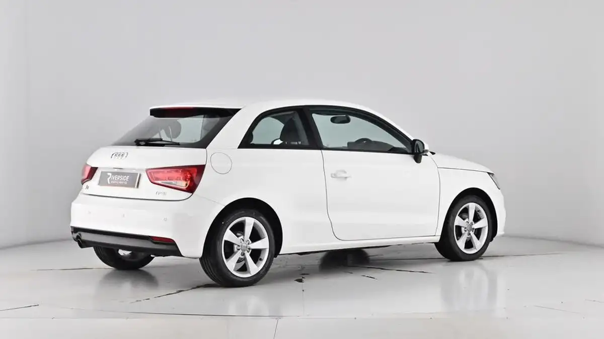 2016-audi-a1-10-tfsi-sport-hatchback-3d-big-68