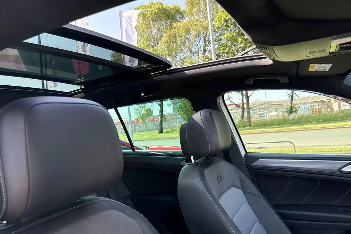 2020-volkswagen-tiguan-20tdi-r-line-tech-150ps-dsg-big-54