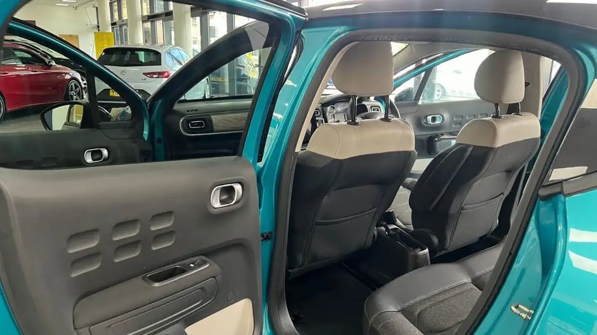 2022-citroen-c3-15bluehdi-shine-plus-ss-big-48
