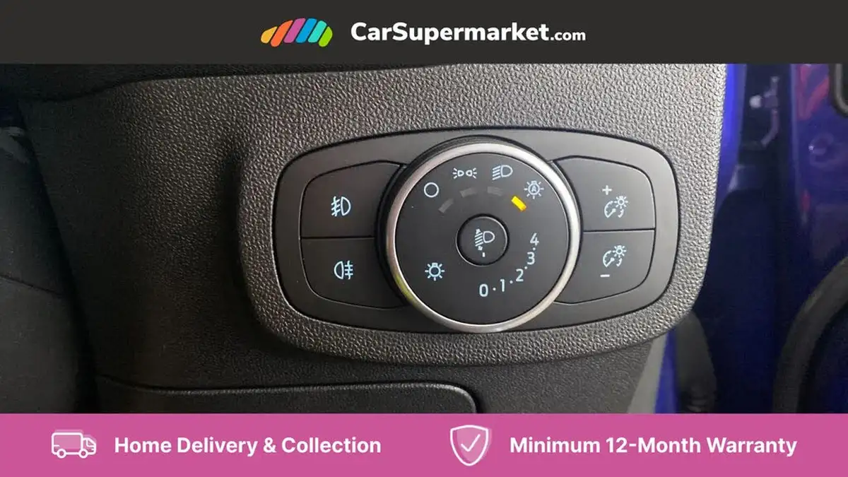 2018-ford-fiesta-10t-zetec-5d-big-23
