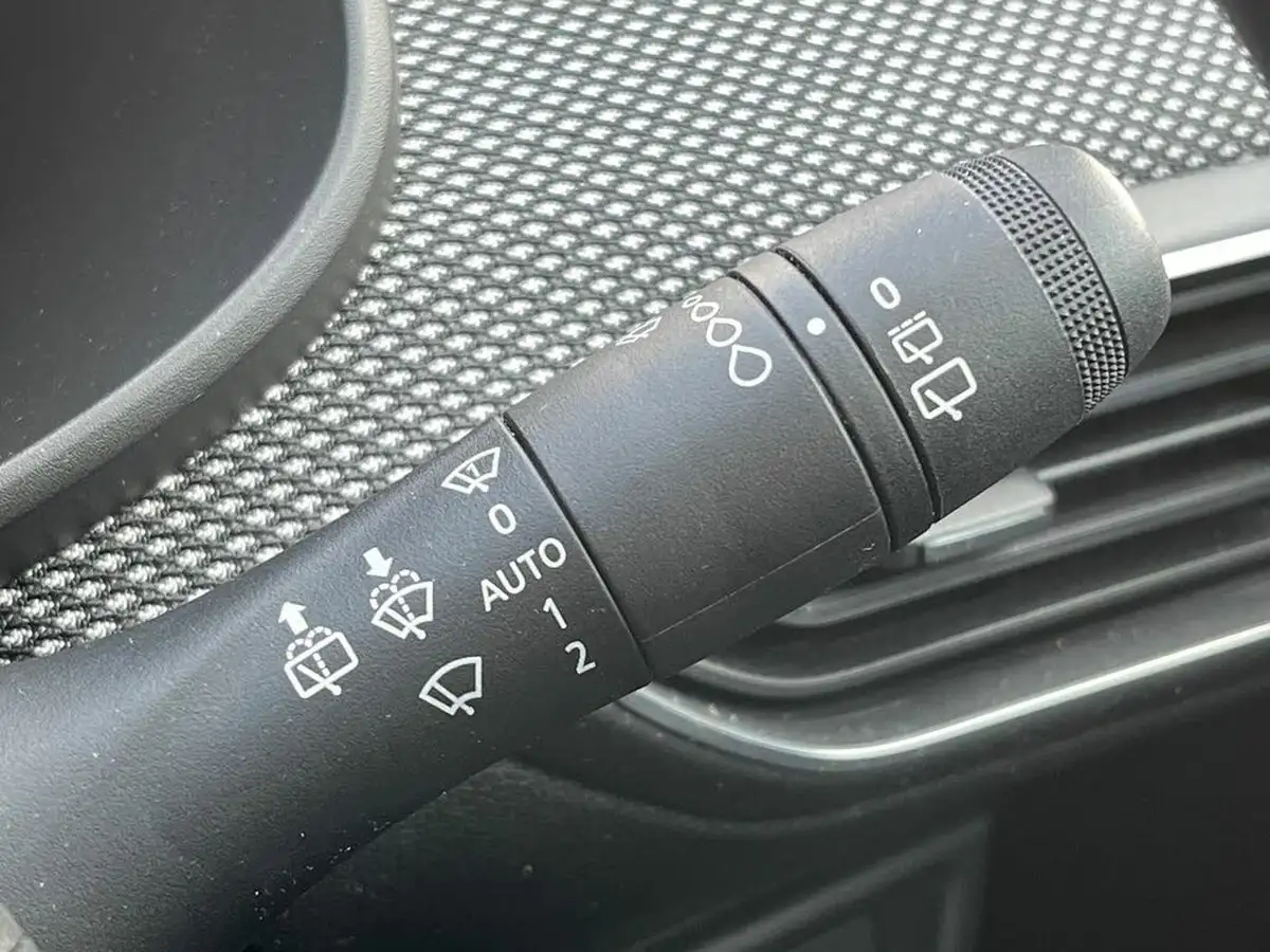 2021-dacia-sandero-10-tce-comfort-90bhp-big-25