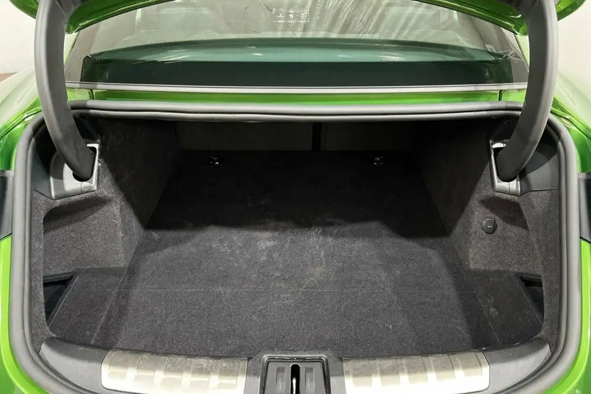 2020-porsche-taycan-e-4s-571ps-performance-battery-plus-big-42