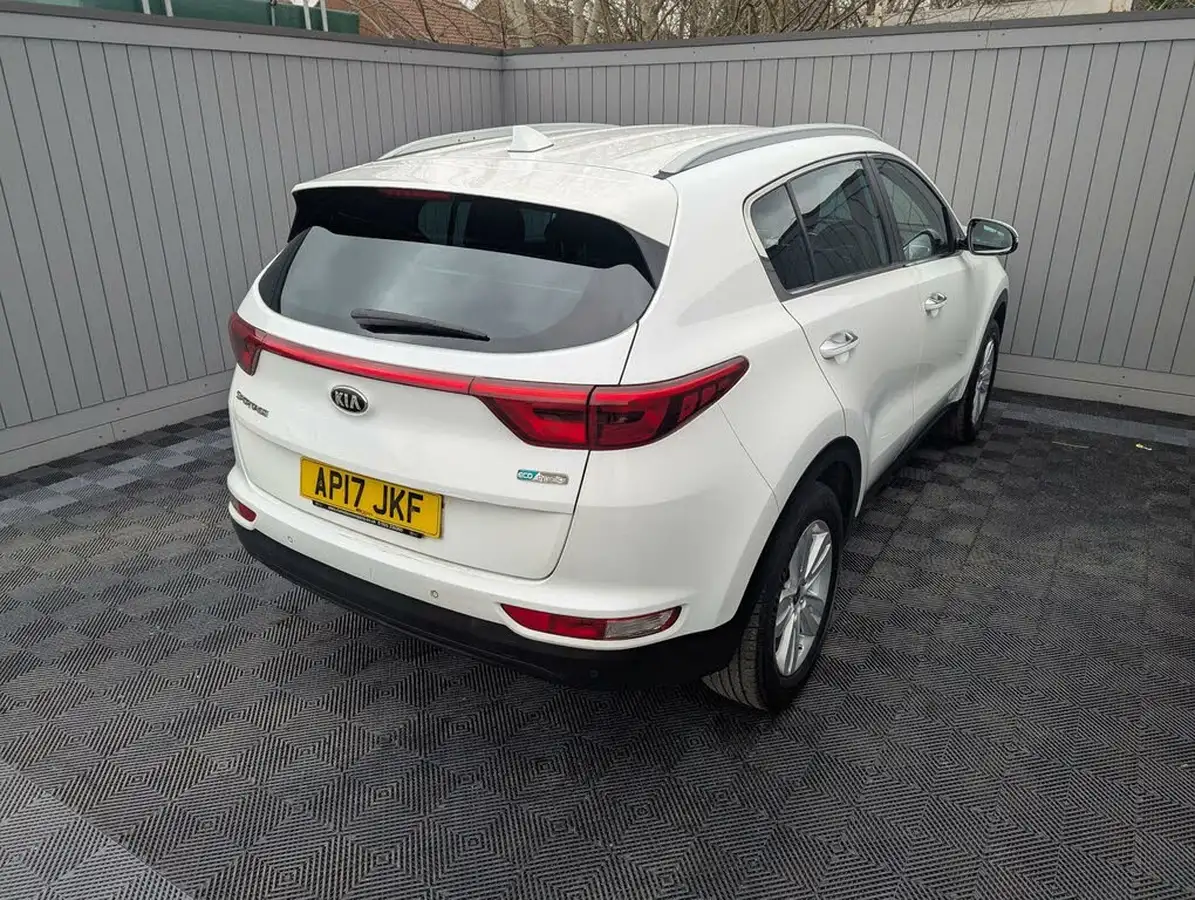 2017-kia-sportage-16-gdi-2-big-55