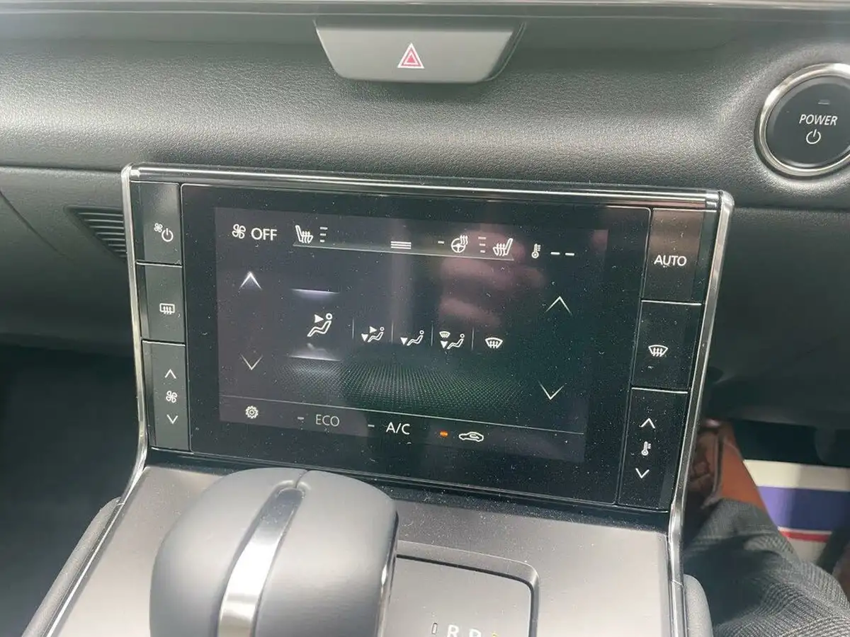 2024-mazda-mx-30-e-makoto-145ps-0cc-big-20