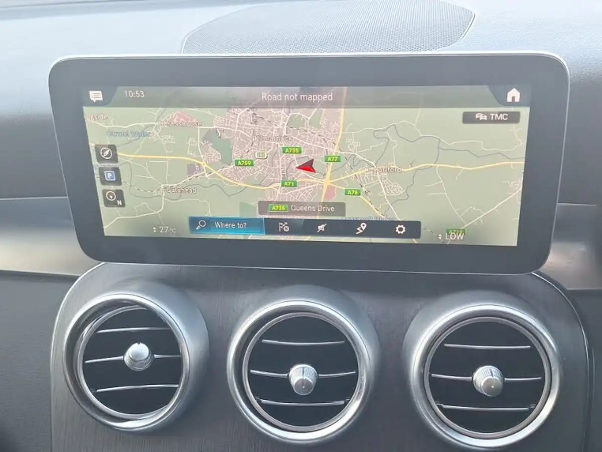 2021-mercedes-benz-glc-class-20d-glc220d-amg-line-station-wagon-5d-1950cc-4matic-plus-big-16