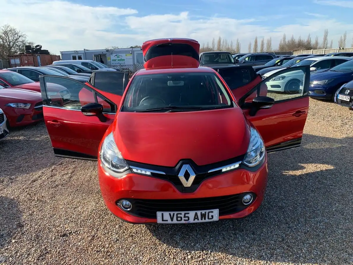 2015-renault-clio-12-dynamique-nav-big-38