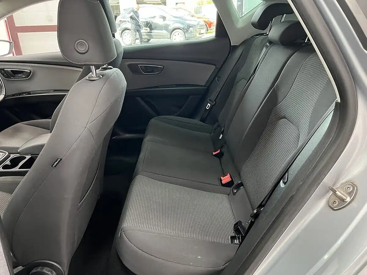 2018-seat-leon-12-tsi-se-dynamic-technology-hatchback-big-15