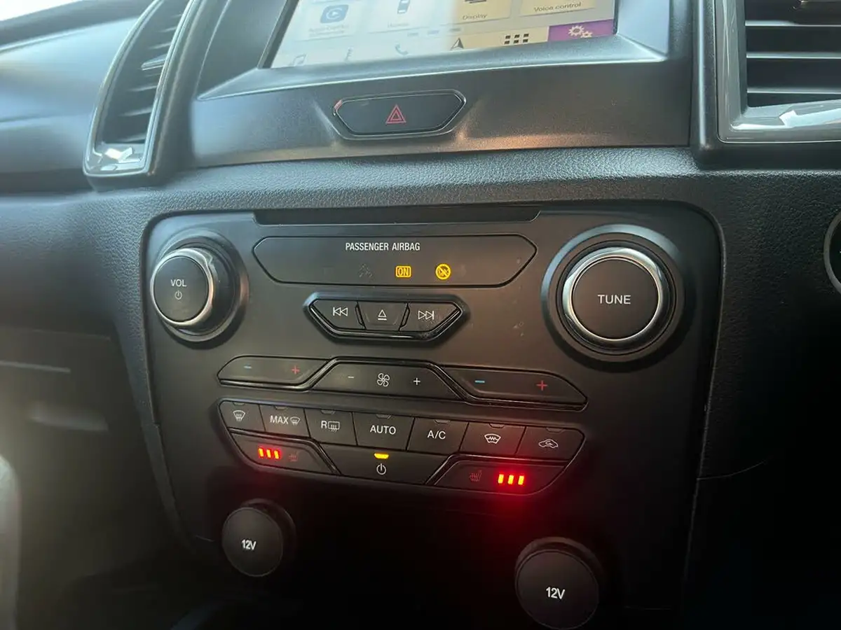 2020-ford-ranger-20-ecoblue-raptor-big-22
