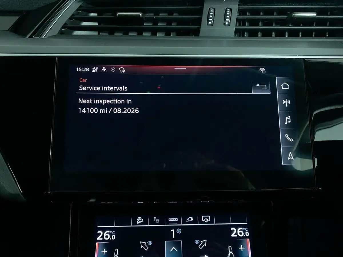 2022-audi-e-tron-55e-sport-station-wagon-big-28