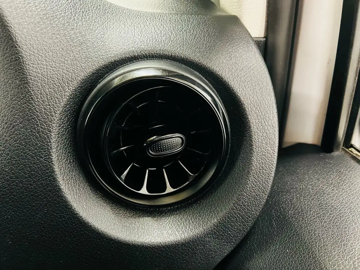 2021-mercedes-benz-vito-18-cdi-110-progressive-l3-panel-big-11