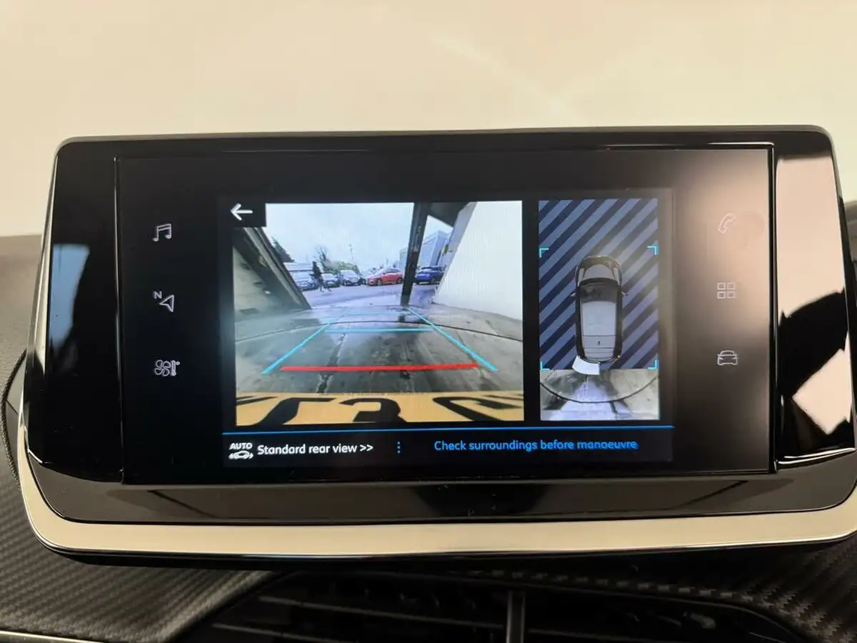 2023-peugeot-208-12-puretech-allure-premium-130ps-eat8-big-41