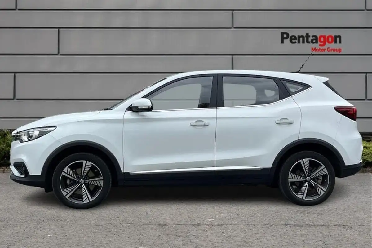 2020-mg-zs-suv-e-excite-ev-big-13
