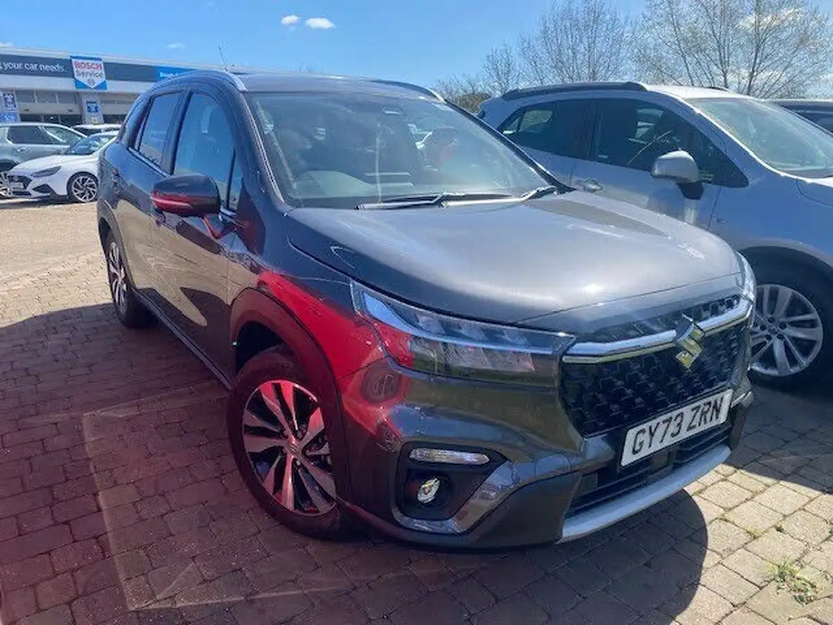2023-suzuki-s-cross-15-ultra-allgrip-big-8