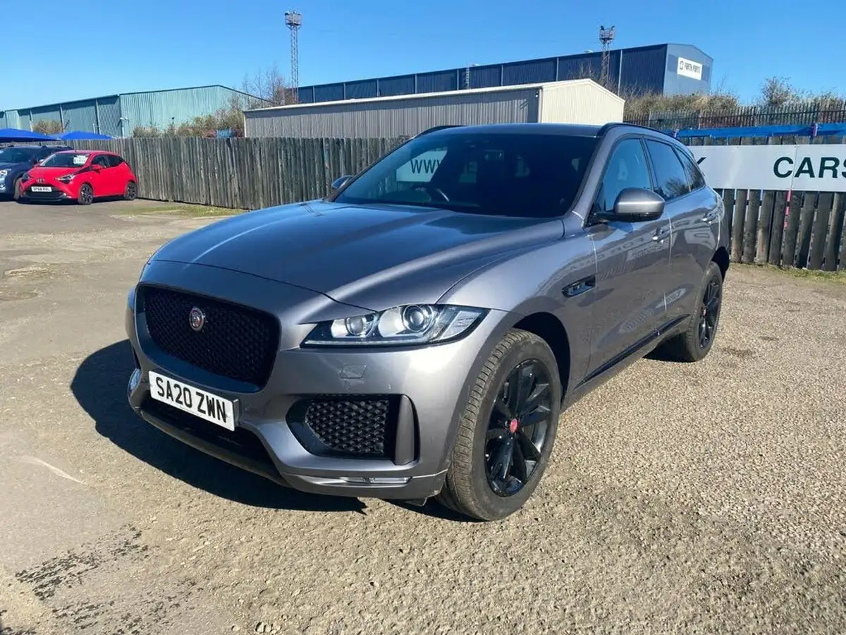 2020-jaguar-f-pace-20-i4d-chequered-flag-180ps-big-2