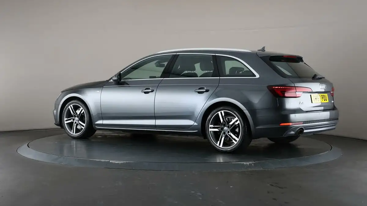 2018-audi-a4-avant-14-tfsi-s-line-tronic-big-73