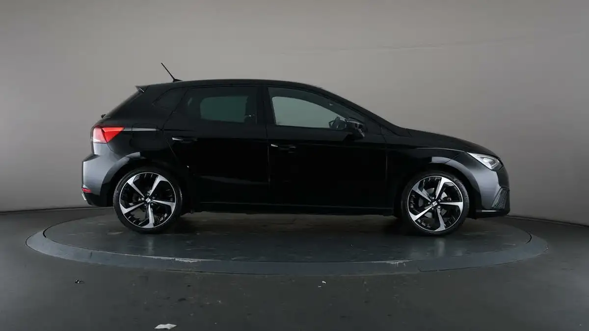 2022-seat-ibiza-10-tsi-fr-sport-110ps-dsg-big-58