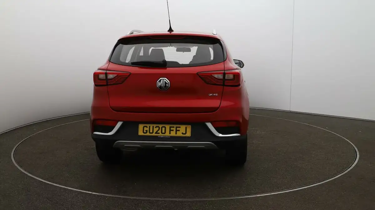 2020-mg-zs-suv-10t-gdi-exclusive-111ps-big-6