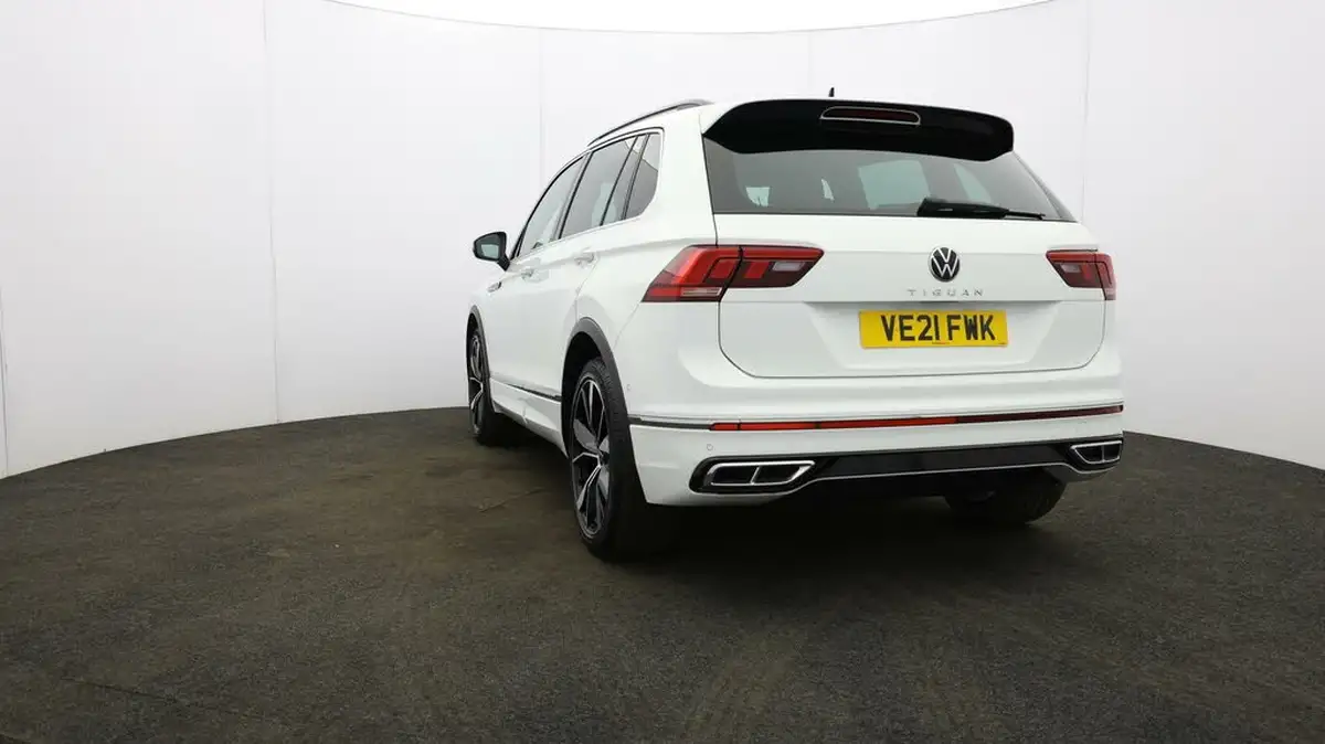 2021-volkswagen-tiguan-15-tsi-r-line-big-22