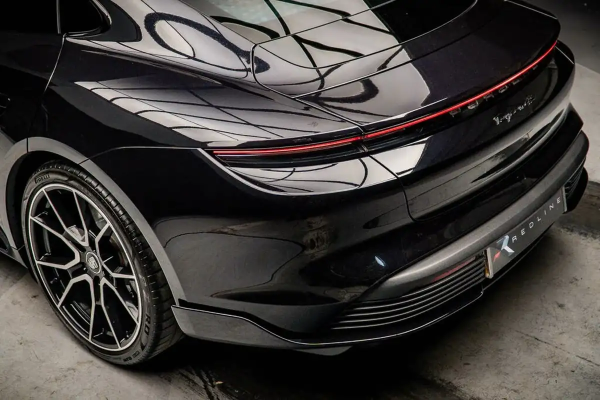 2023-porsche-taycan-e-4s-530ps-big-18