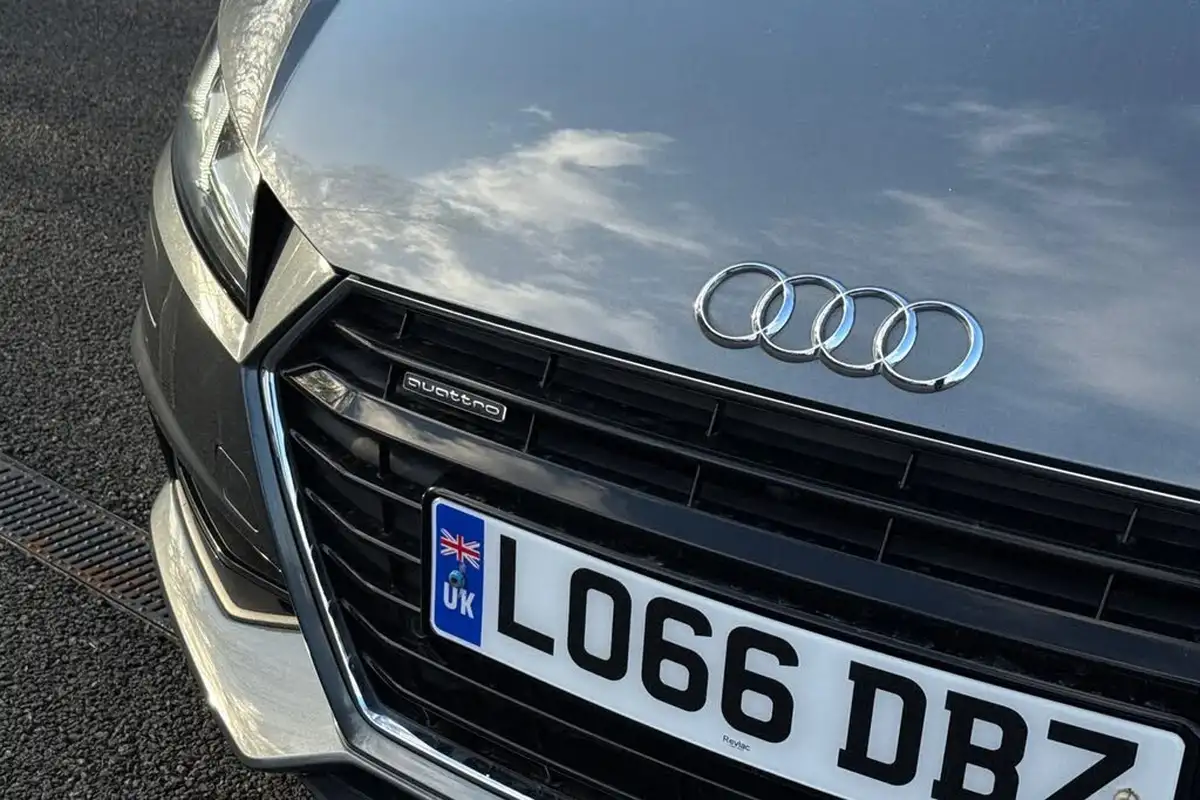 2016-audi-tt-coupe-20-tfsi-quattro-s-line-big-25