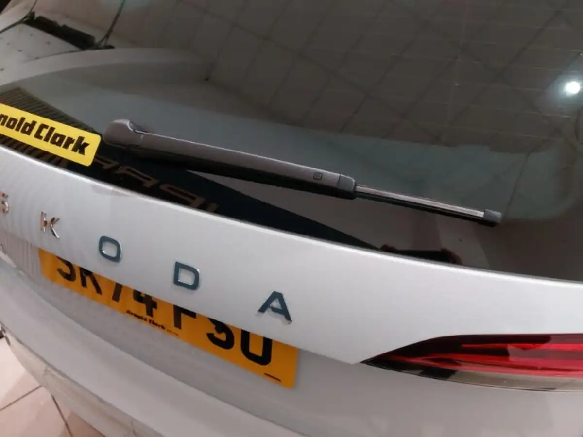 2024-skoda-scala-10-tsi-se-l-116ps-dsg-big-12