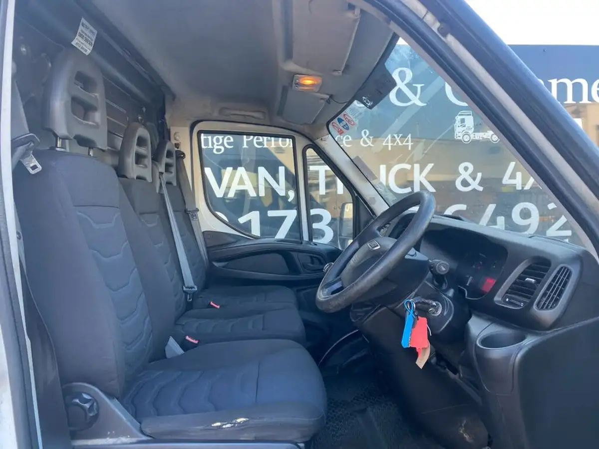 2019-iveco-daily-s-class-23td-35s12v-3520-h1-business-big-6