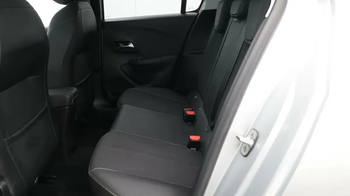 2022-vauxhall-corsa-12i-elite-edition-big-16