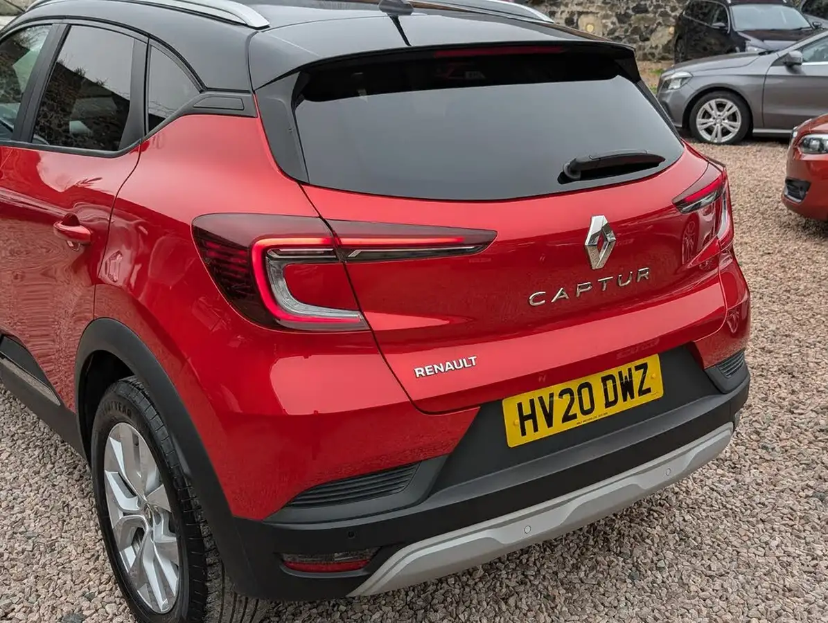 2020-renault-captur-10-tce-iconic-100bhp-big-15
