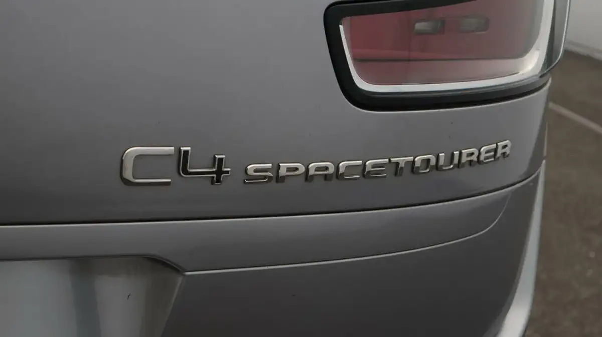 2022-citroen-grand-c4-spacetourer-15bluehdi-shine-eat8-big-24