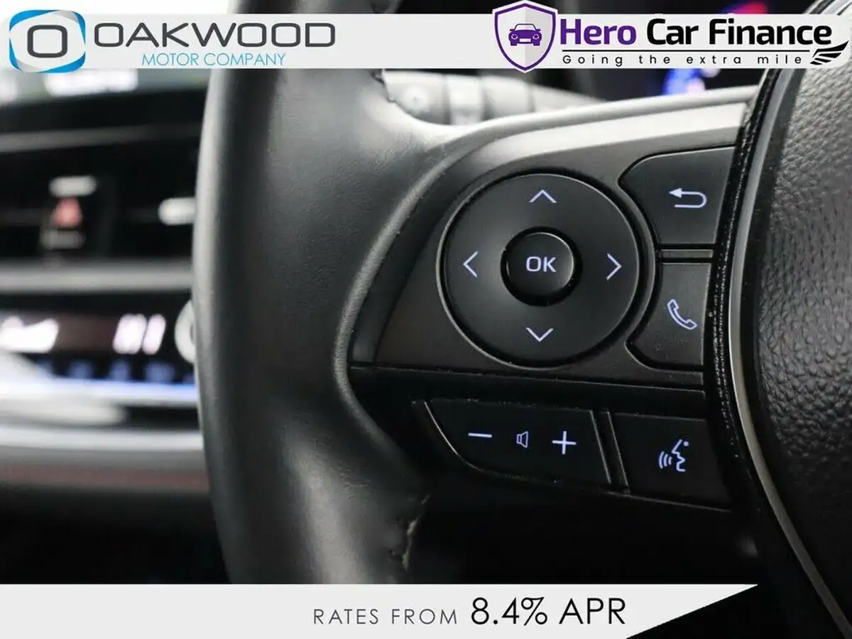 2019-toyota-corolla-18-vvt-i-excel-trk-hatchback-big-18