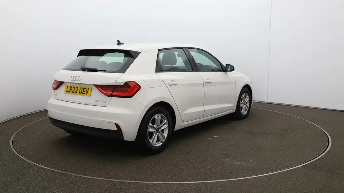 2022-audi-a1-10-25-tfsi-technik-big-7