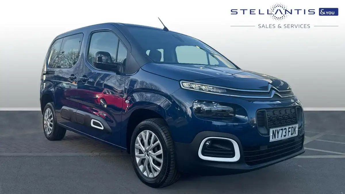 2024-citroen-berlingo-15-bluehdi-feel-m-size-ss-100pseu6d-big-0