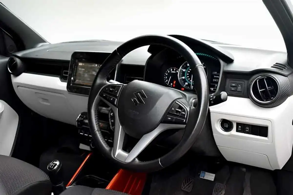 2017-suzuki-ignis-12-dualjet-sz5-4x4-shvs-big-11