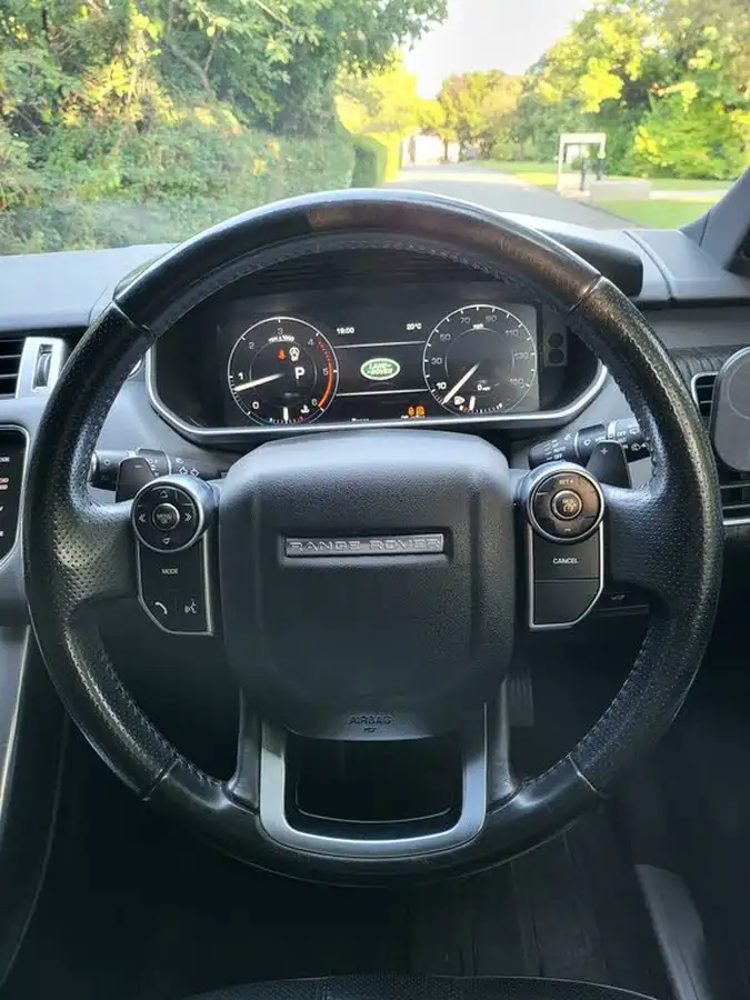 2015-land-rover-range-rover-sport-30-sd-v6-hse-292ps-4x4-big-39
