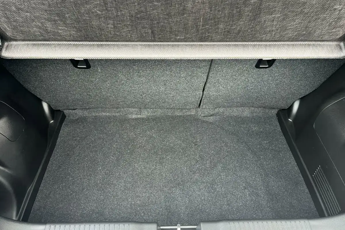 2023-suzuki-swift-12-dualjet-sz-l-big-8