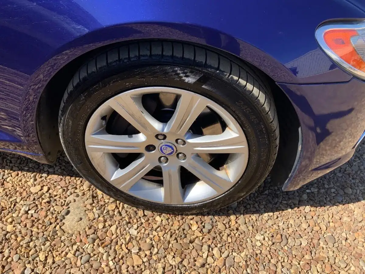 2010-jaguar-xf-30td-luxury-big-18