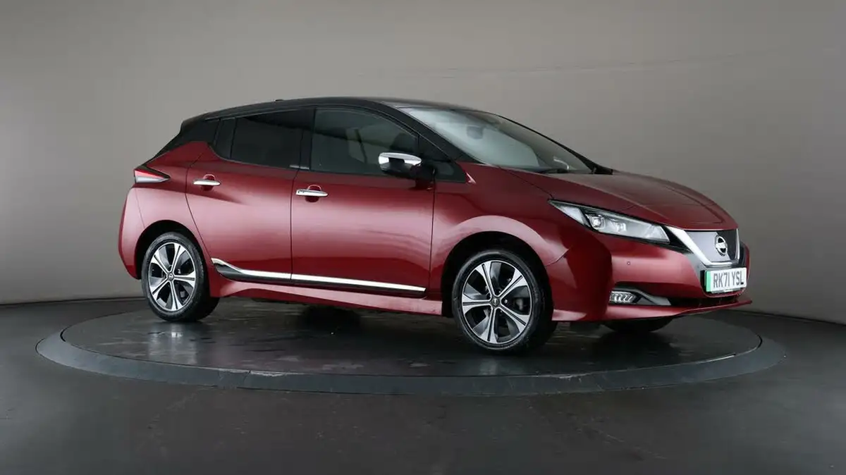 2021-nissan-leaf-e-e-tekna-big-54