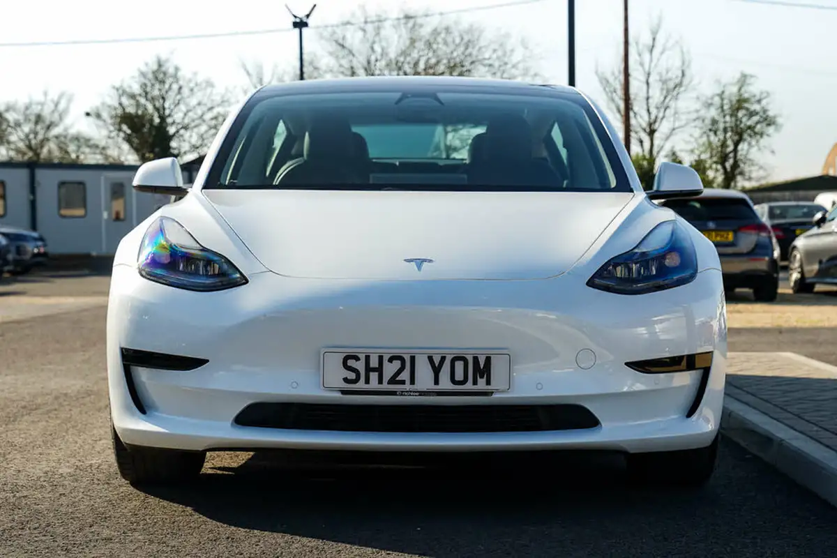 2021-tesla-model-3-e-standard-plus-big-4