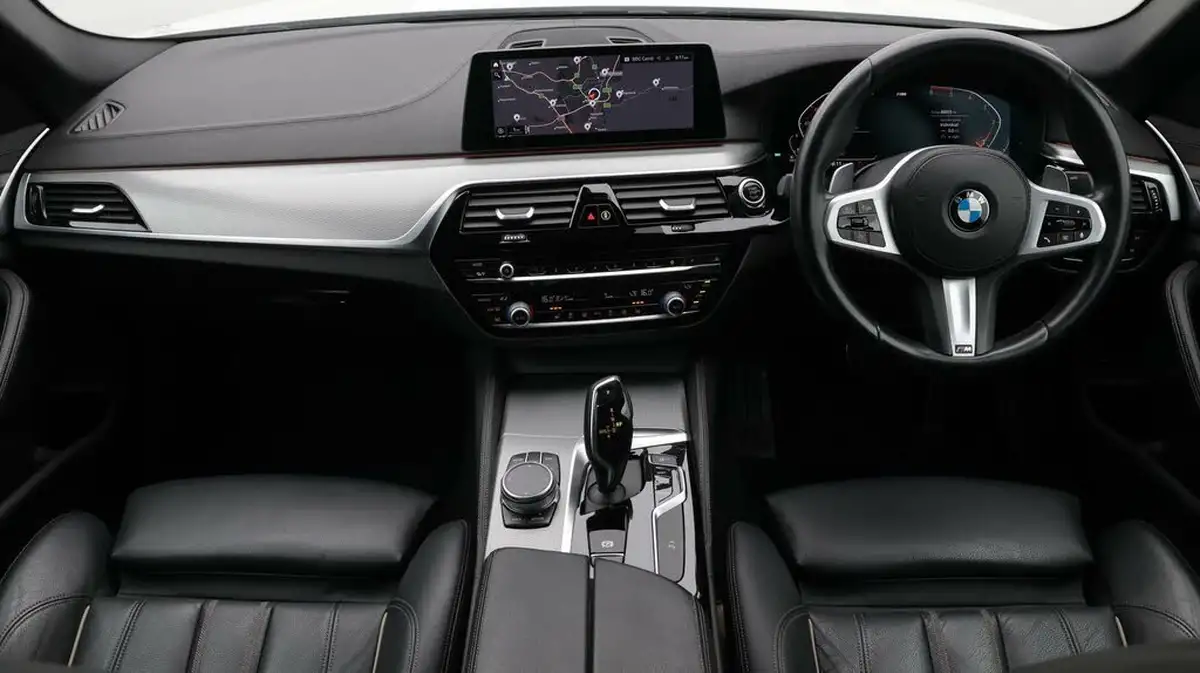 2020-bmw-5-series-20td-520d-m-sport-190ps-mht-saloon-4d-big-13