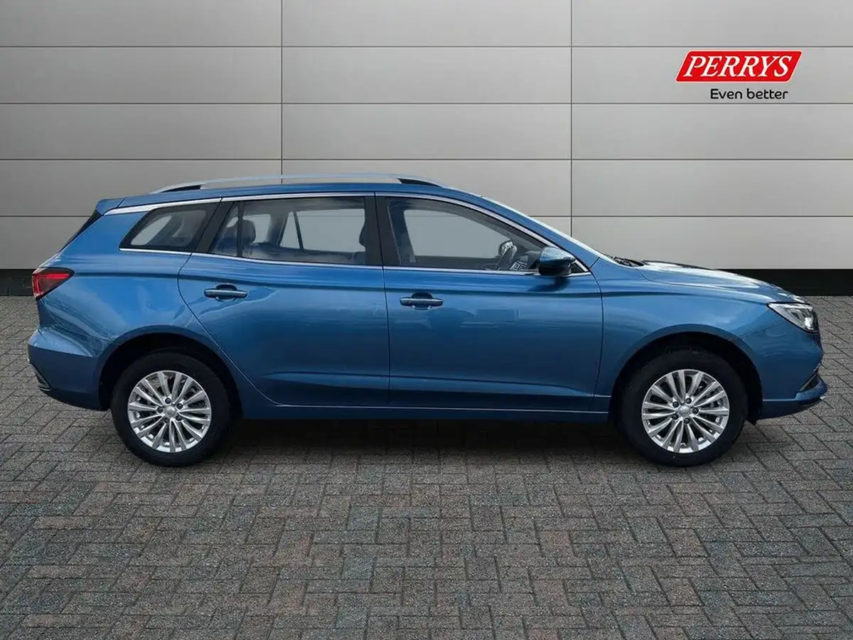 2022-mg-mg5-e-exclusive-ev-long-range-big-2