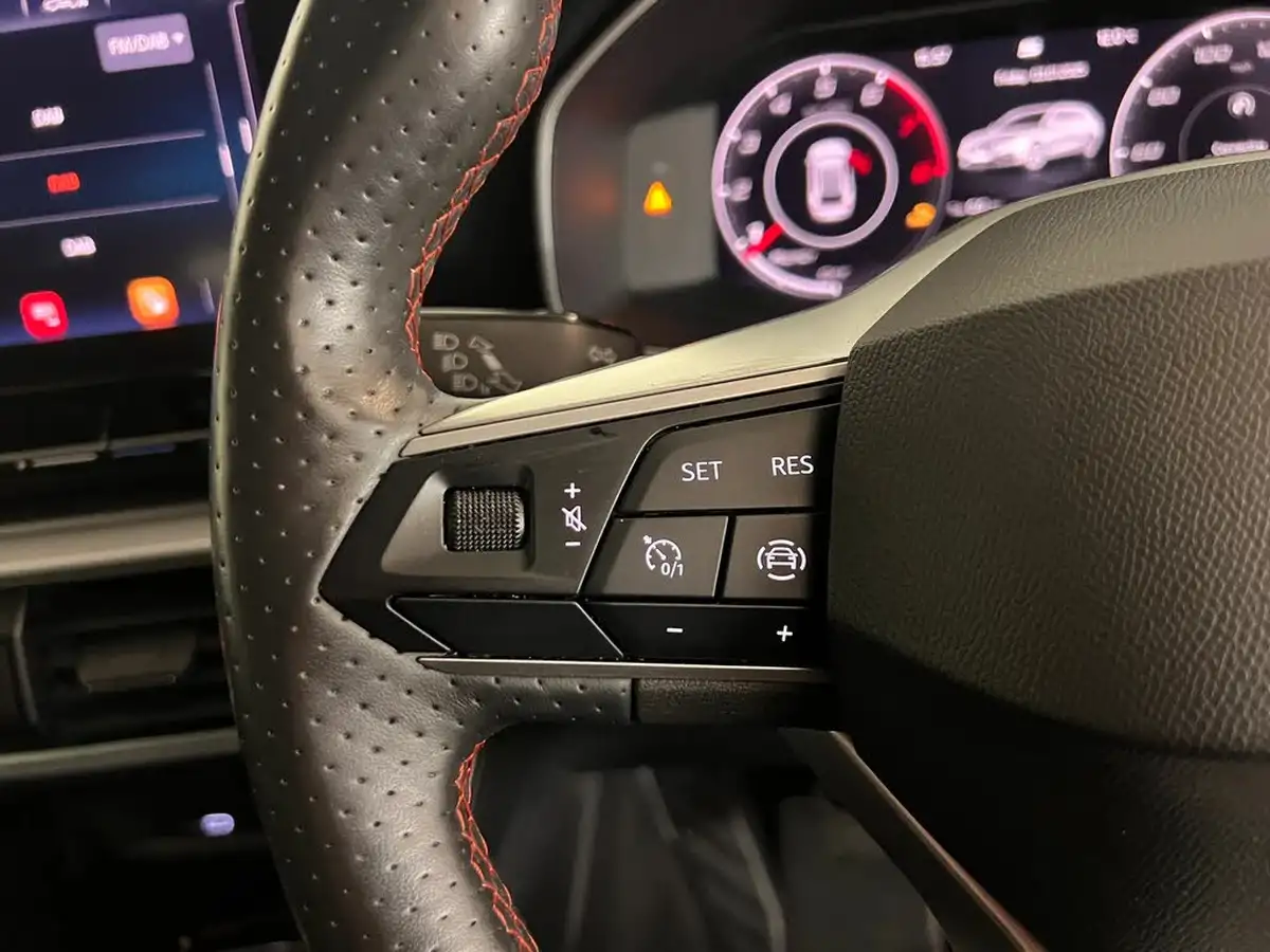 2020-seat-leon-15-tsi-evo-fr-130ps-estate-big-24