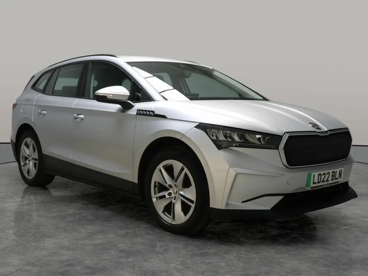 2022-skoda-enyaq-e-60-big-10