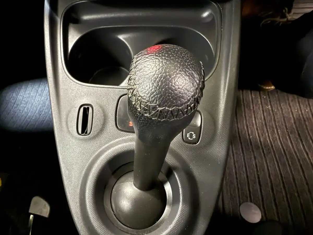 2018-smart-fortwo-09-prime-89bhp-premium-plusss-coupe-twinamic-big-25