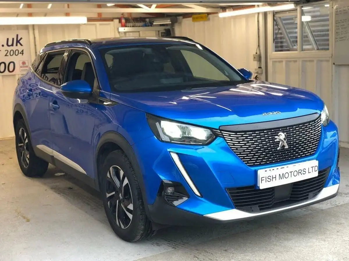 2021-peugeot-2008-suv-12-puretech-allure-premium-100bhp-big-2