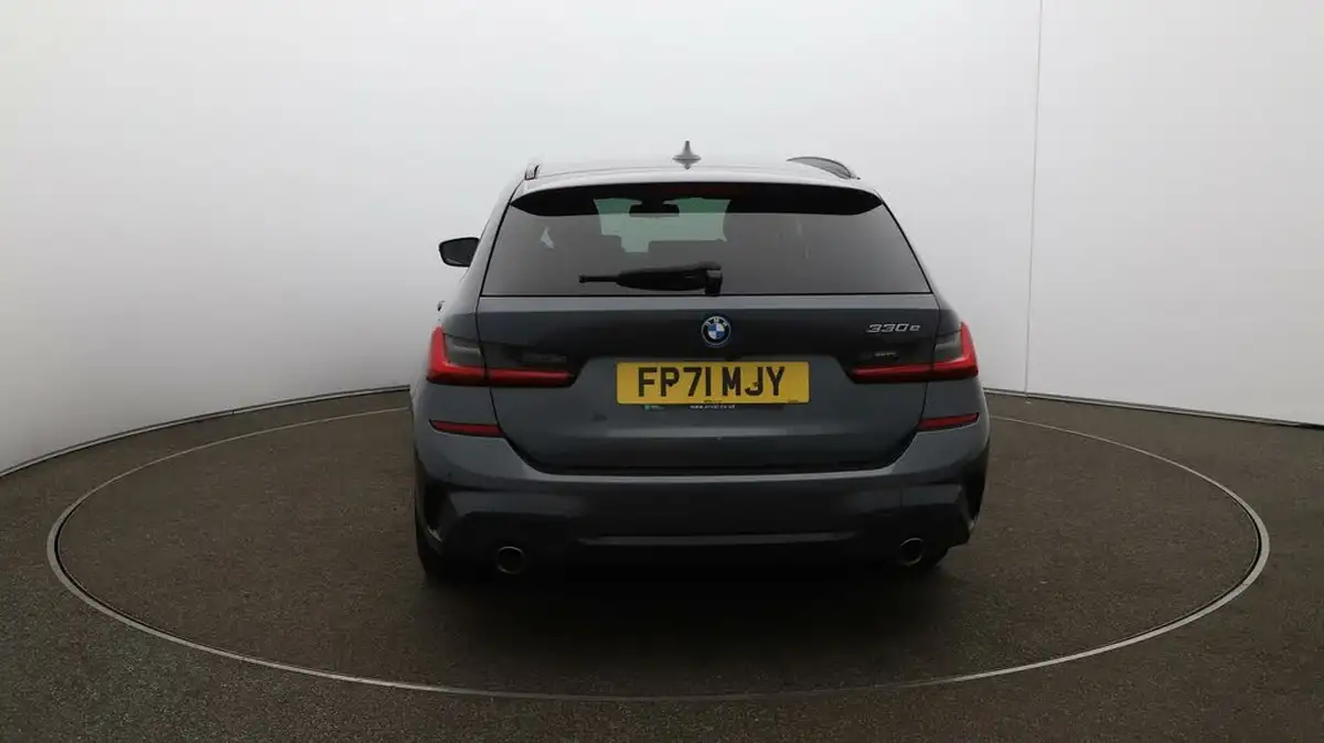 2022-bmw-3-series-20-330e-m-sport-touring-5d-big-56