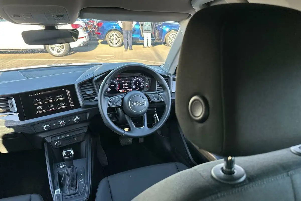 2021-audi-a1-10-25-tfsi-technik-s-tronic-big-36