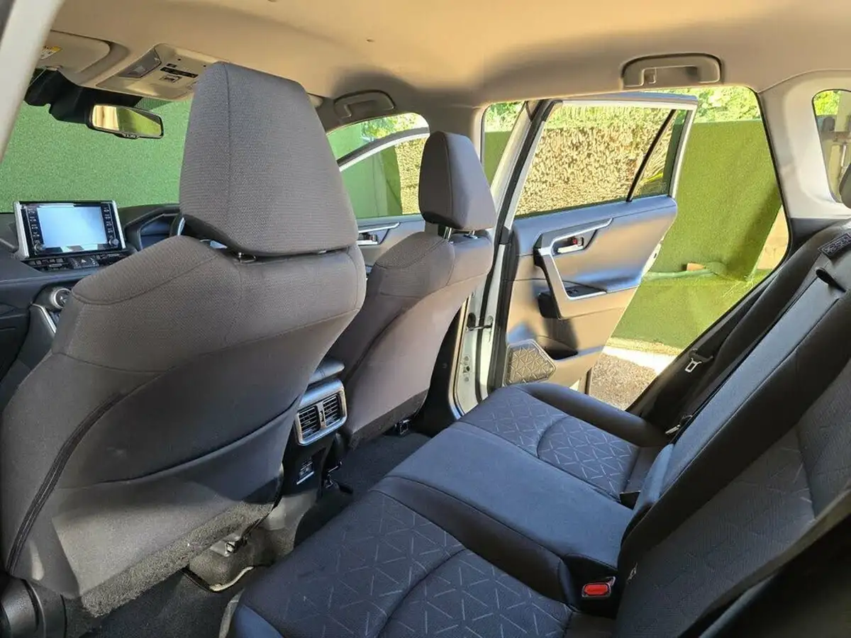 2021-toyota-rav4-25-vvt-i-design-219bhp-big-42