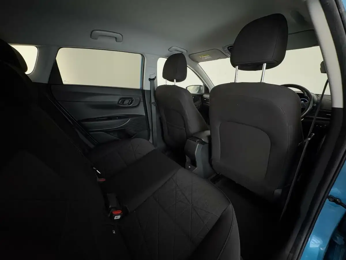2022-hyundai-bayon-10-t-gdi-premium-100ps-big-17