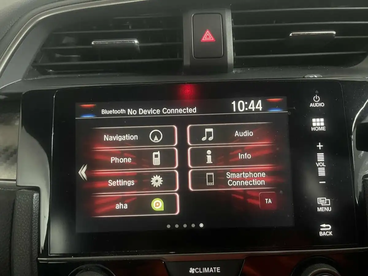 2018-honda-civic-15-vtec-turbo-sport-ss-big-18